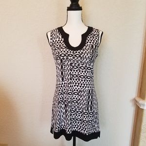 White House Black Mkt Shift Dress